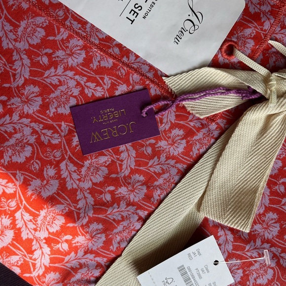 J.Crew Duval set limited edition twin/twin extra large liberty print - Picture 6 of 6